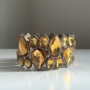 Beautiful Rhinestone Stretch Bangle Bracelet With Gold Trim Costume Jewelry